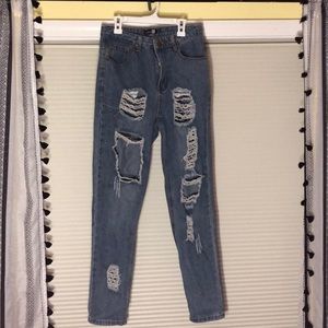 Ripped high waisted jeans (never worn)